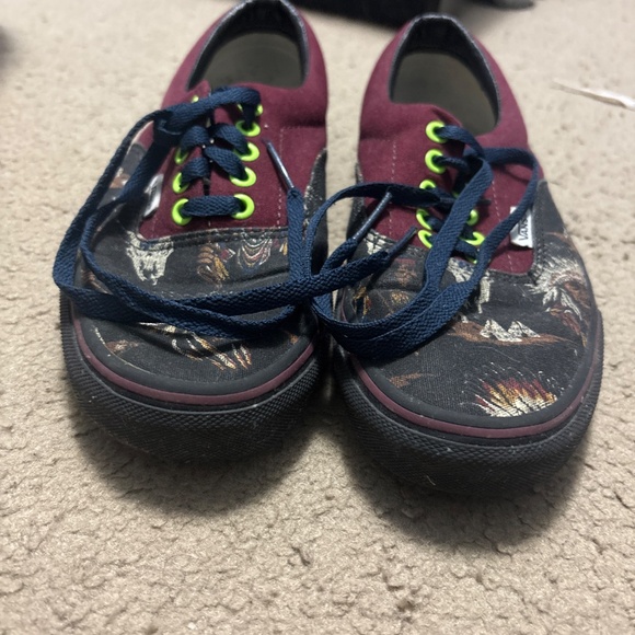 Vans - Picture 2 of 3